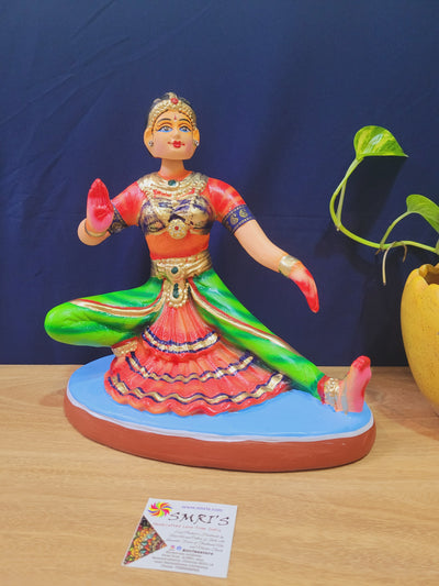 Bharathanatiyam doll dancing head Sitting ( Green, Orange ) Paper Mache 10 inch Handmade Thanjavur Thalayatti Bommai