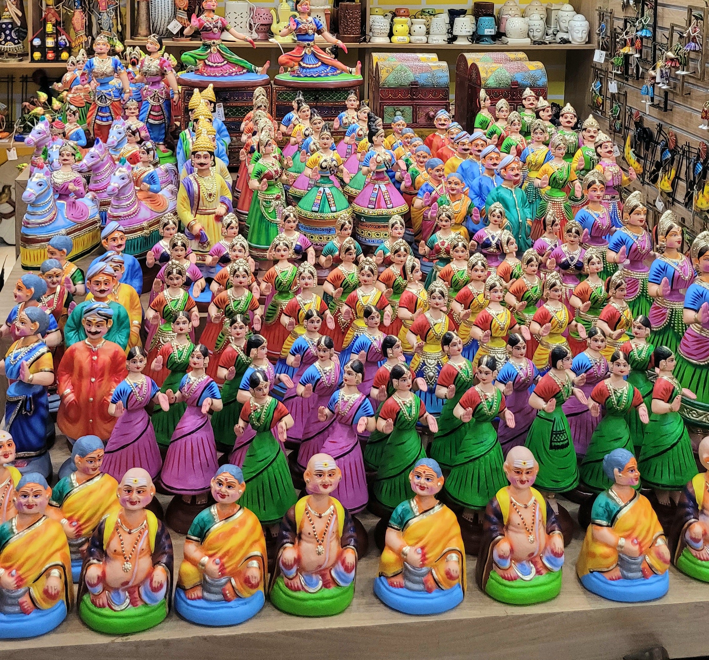 Tanjore doll price on sale