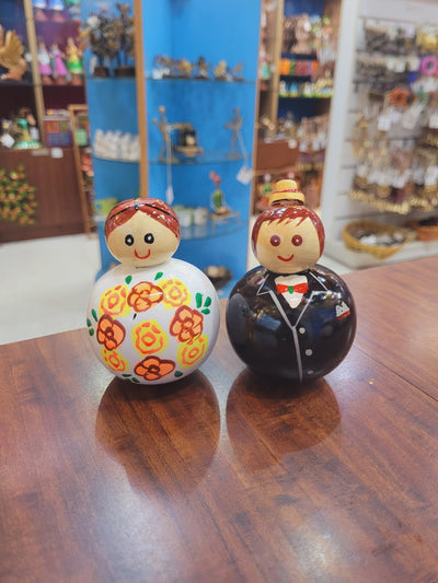 Wooden Balancing doll Cute couple Pair ( 4 H * 2.5 L * 2.5 W) inches show piece