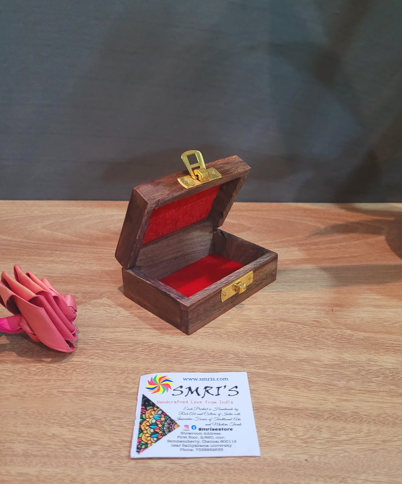 Rose wood carving floral design Wooden brown Box Small Rosewood Return gifts for festival ring box (1.5 H * 3.5 L * 2.5 W) Inches