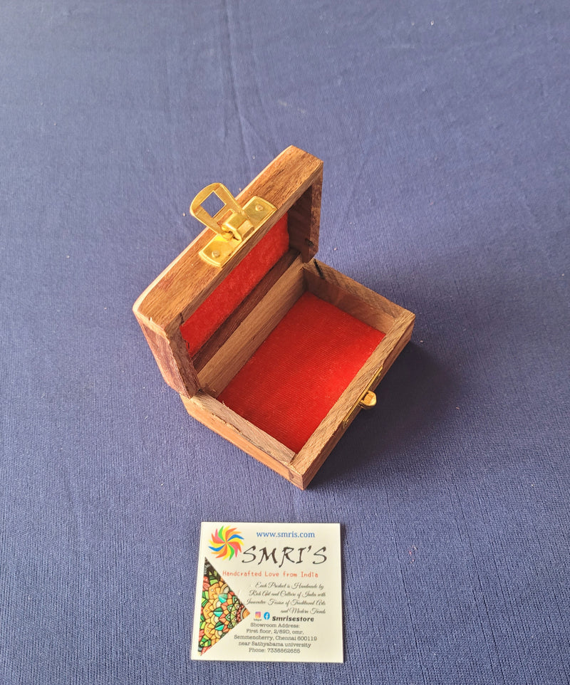 Rose wood carving floral design Wooden brown Box Small Rosewood Return gifts for festival ring box (1.5 H * 3.5 L * 2.5 W) Inches