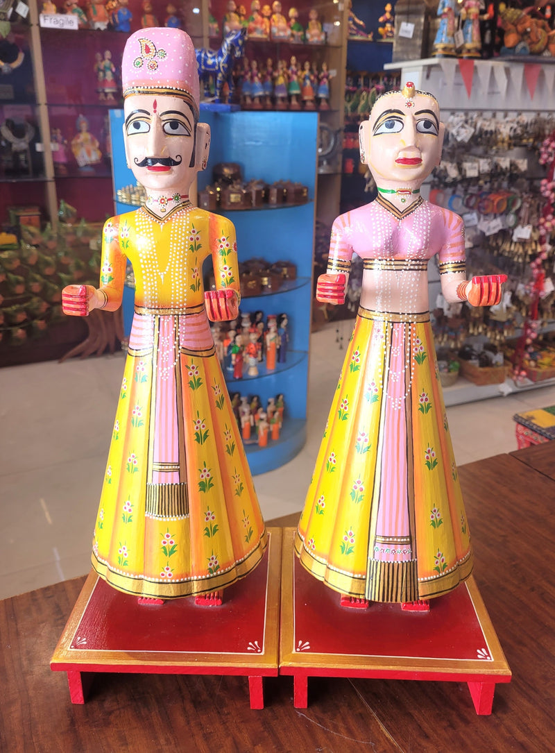 Gangaur Rajasthani Traditional Shiva Parvati Sivan Parvathi Subhamangalyam Yellow & Pink Show Piece Couple Pair Set Big (20H x 7L x 7W Inches)
