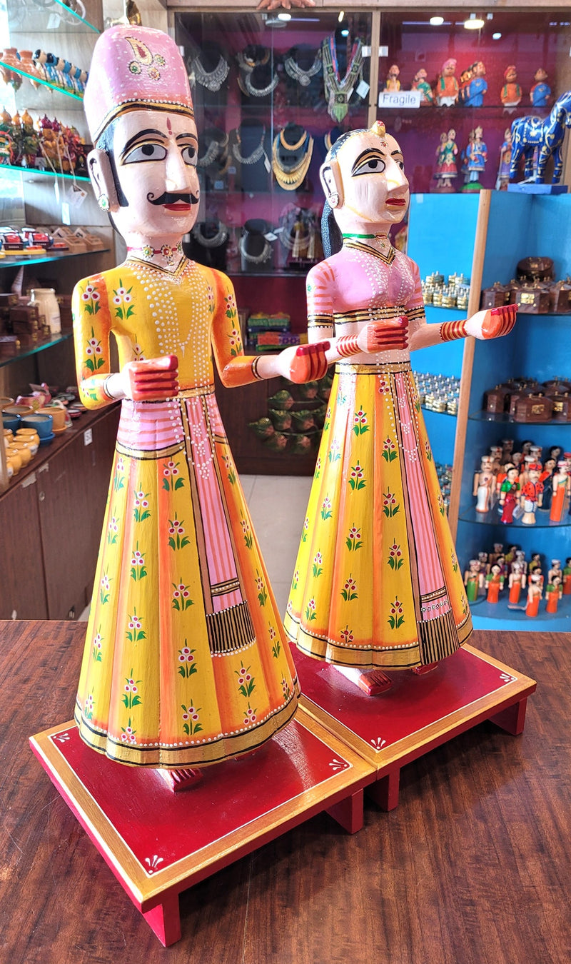 Gangaur Rajasthani Traditional Shiva Parvati Sivan Parvathi Subhamangalyam Yellow & Pink Show Piece Couple Pair Set Big (20H x 7L x 7W Inches)