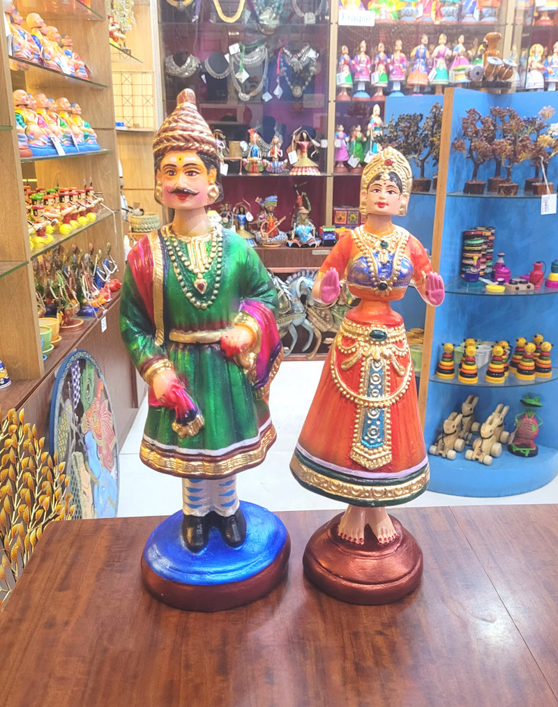 Raja Rani Tanjore Dancing Doll 14 inch Green and Red Thanjavur Thalayatti Bommai Show piece Table Decor papermache ( 14 H * 4 L * 4 W ) Inches