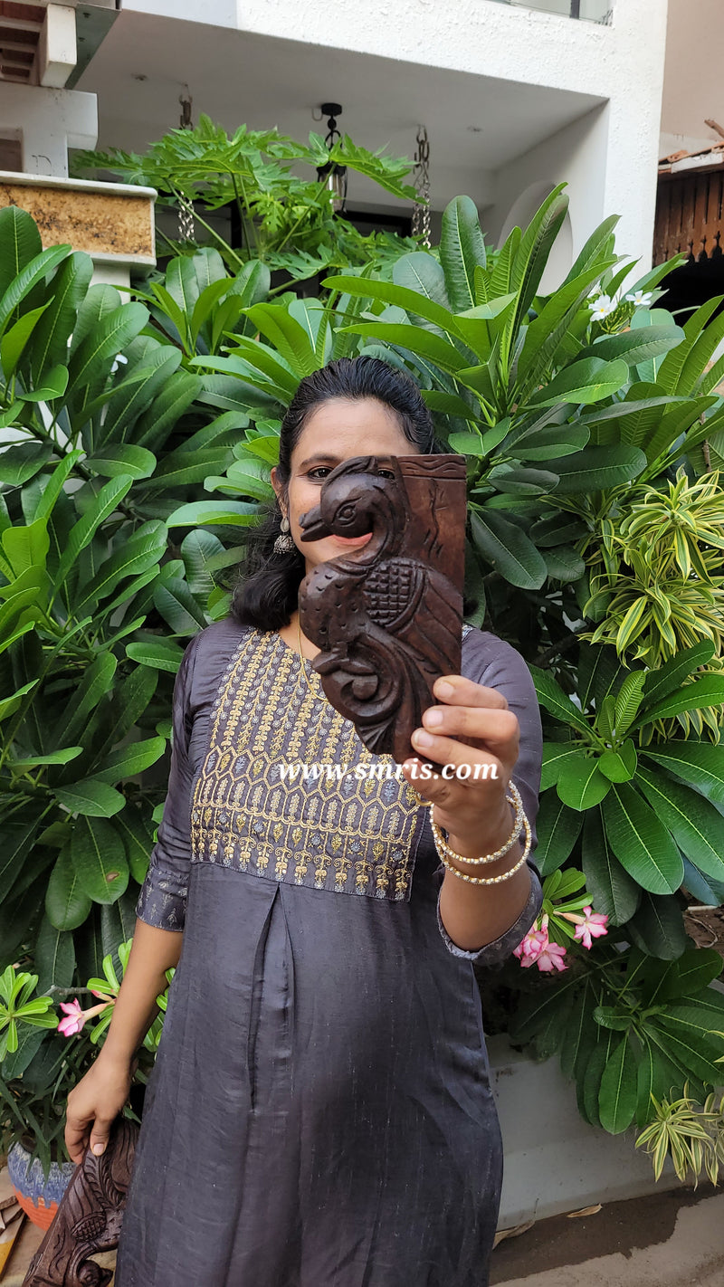 Small Annam / Swan Wall Bracket / Corbel Antiquie Natural Colour Wood Carving Wall Hanging Decor Indian Chettinad Handicraft Handcarved Chettinad South Indian Craft (7.5H x 3.8L x 1.4W Inches)
