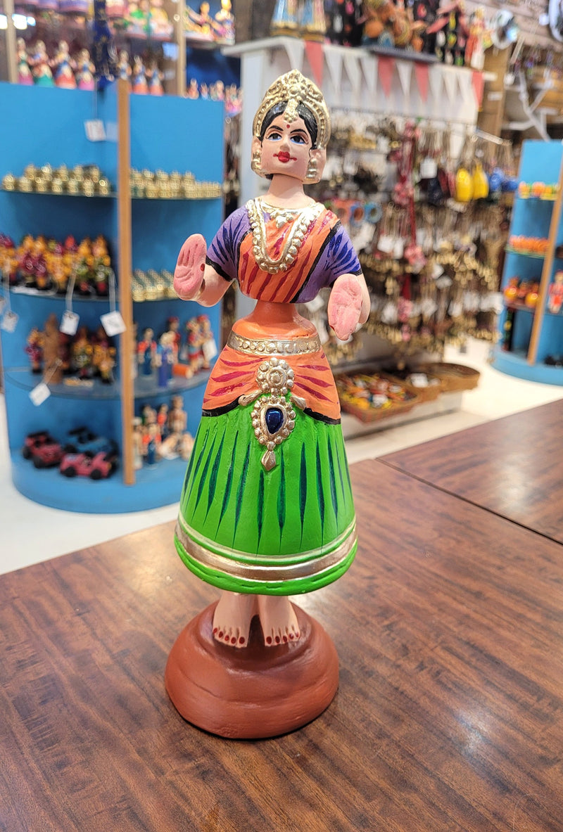 Star heart dancing Doll Paper Mache 11 inch H Green with Orange Handmade Thanjavur Thalayatti Bommai Tamil Tradition