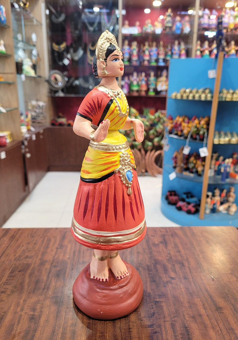 Tanjore dolls Thanjavur Thalayatti Bommai Star heart dancing Doll Paper Mache 11 inch H Red with Yellow & Red Handmade  golu dolls butta bomma (11H * 3L * 3W) inches