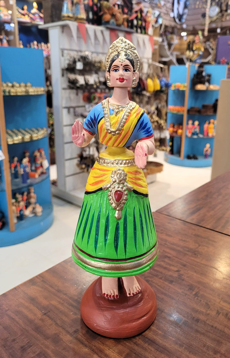 Tanjore dolls Thanjavur Thalayatti Bommai Star dancing Doll Paper Mache 11 inch H Green with Yellow & Blue Handmade golu dolls butta bomma (11.5H * 3.5L * 3.5W) inches