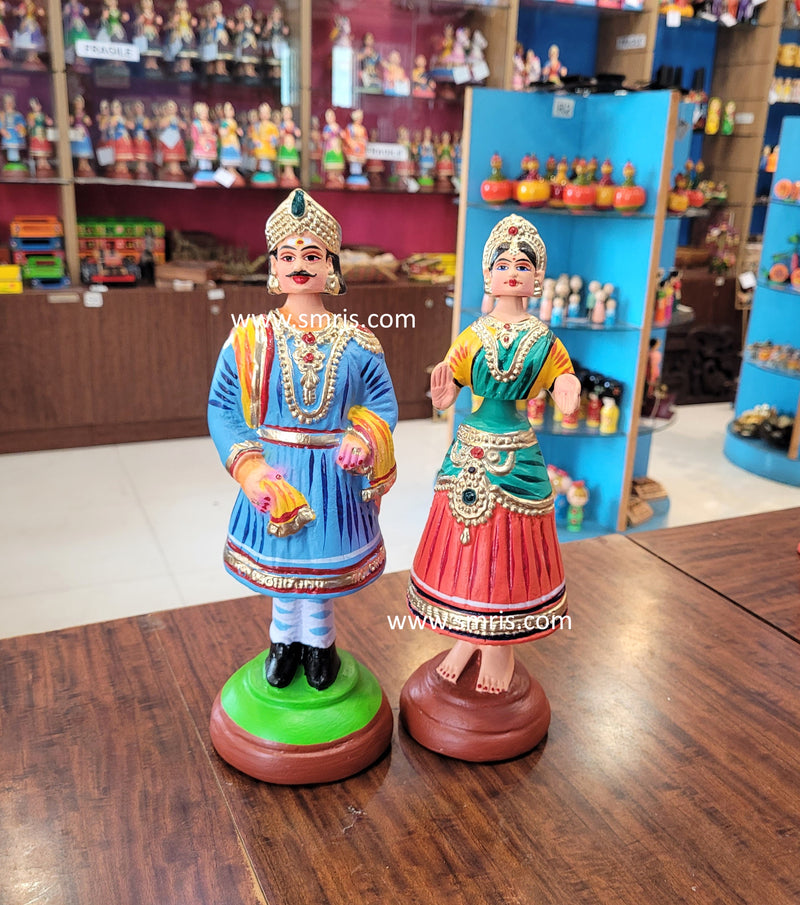 Raja Rani Pair Tanjore Dancing Dolls Thalayatti Thalayattu Bommai ...
