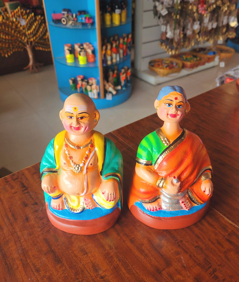 Tanjore dolls Thanjavur Thalayatti Bommai Thatha Patti Green and Orange Dancing Doll Pair paper mache chettiyar doll bommai (6H * 4L * 4W) Inches