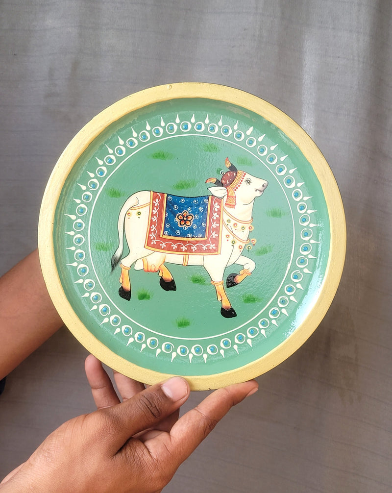 Wooden Pichwai Painting Wall Plate Hand Painted Cow 8 Inch Design 6 Solid Wood Indian Handicrafts (8H x 8L x 1W Inches)