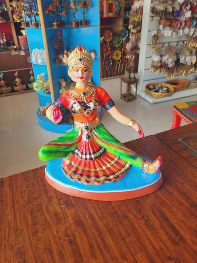 Bharathanatiyam doll dancing head Sitting ( Green, Orange ) Paper Mache 10 inch Handmade Thanjavur Thalayatti Bommai