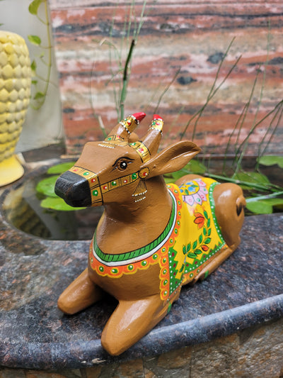 Nandi / Cow Wood Carving Statue Yellow Floral Painting Vastu Decor Pooja Room Decor Indian Handicrafts (7H * 9L * 3.5W Inches) (Copy)