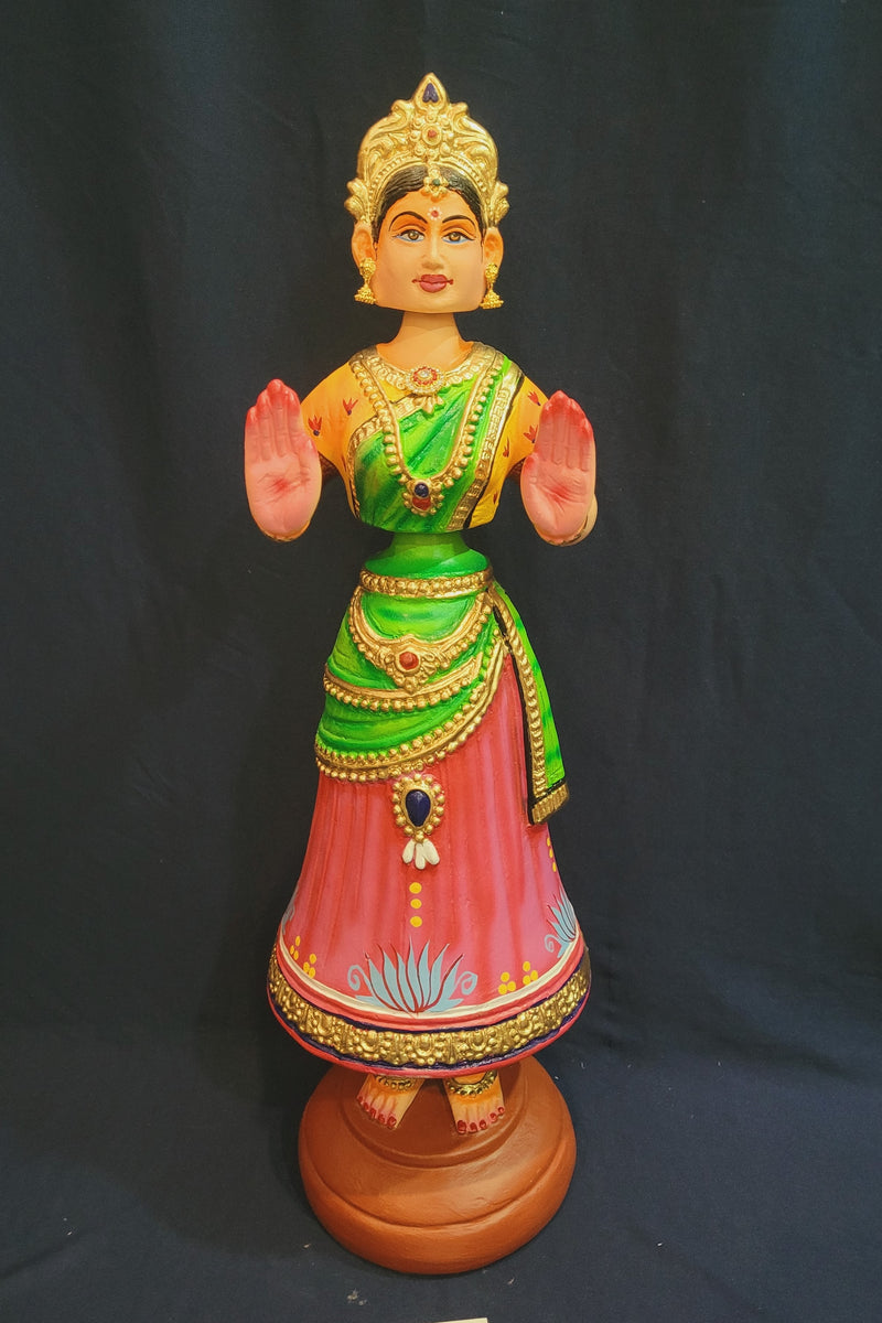 Tanjore dolls Thanjavur Thalayatti Bommai Dancing Doll 2 Feet Rani Doll very big Pink and Green Woman Show piece Table Décor papermache golu dolls ( 25 H * 8 L * 8 W ) Inches