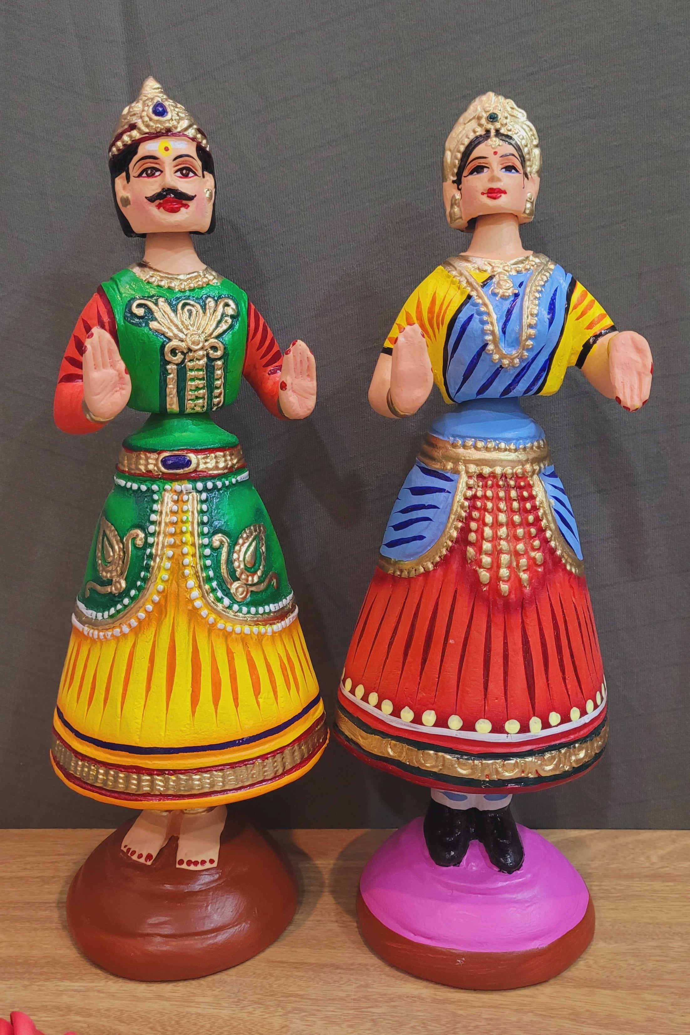 Raja Rani Pair Tanjore Dancing Dolls Thalayatti Thalayattu Bommai ...