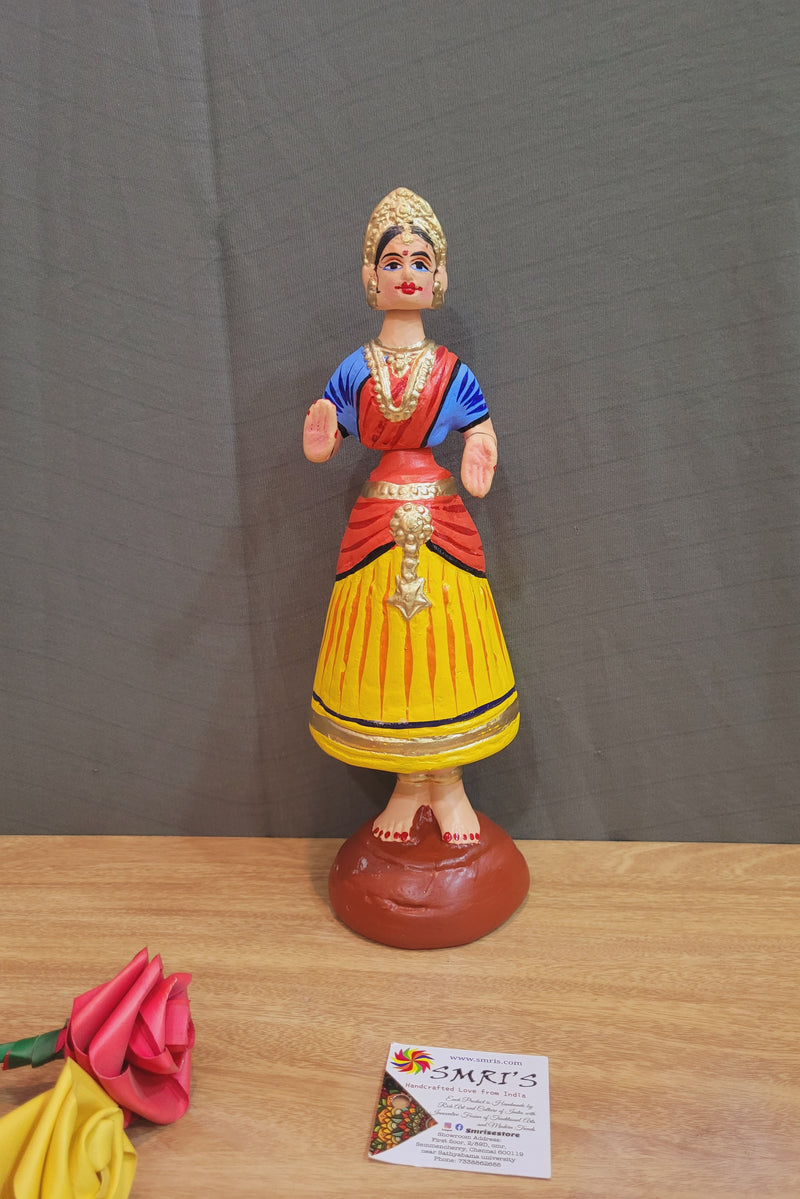 Tanjore dolls Thanjavur Thalayatti Bommai Star heart dancing Doll Paper Mache 11 inch H Yellow with Red Handmade  golu dolls butta bomma (11H * 3L * 3W) inches