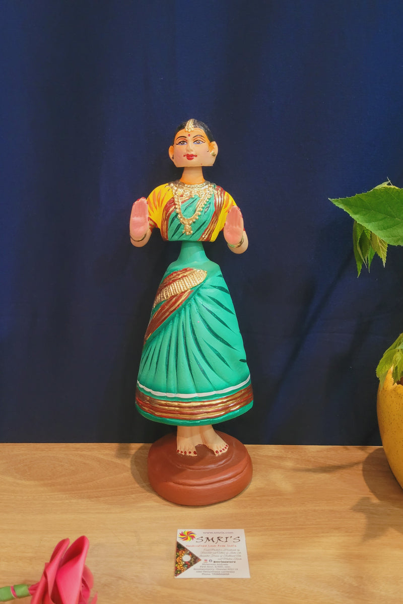 Tanjore dolls Thanjavur Thalayatti Bommai Traditional Woman Dancing Doll 14 inch Big Green with Yellow (13.5 H * 4.5 L * 4.5 W) inch Paper mache golu dolls butta bomma