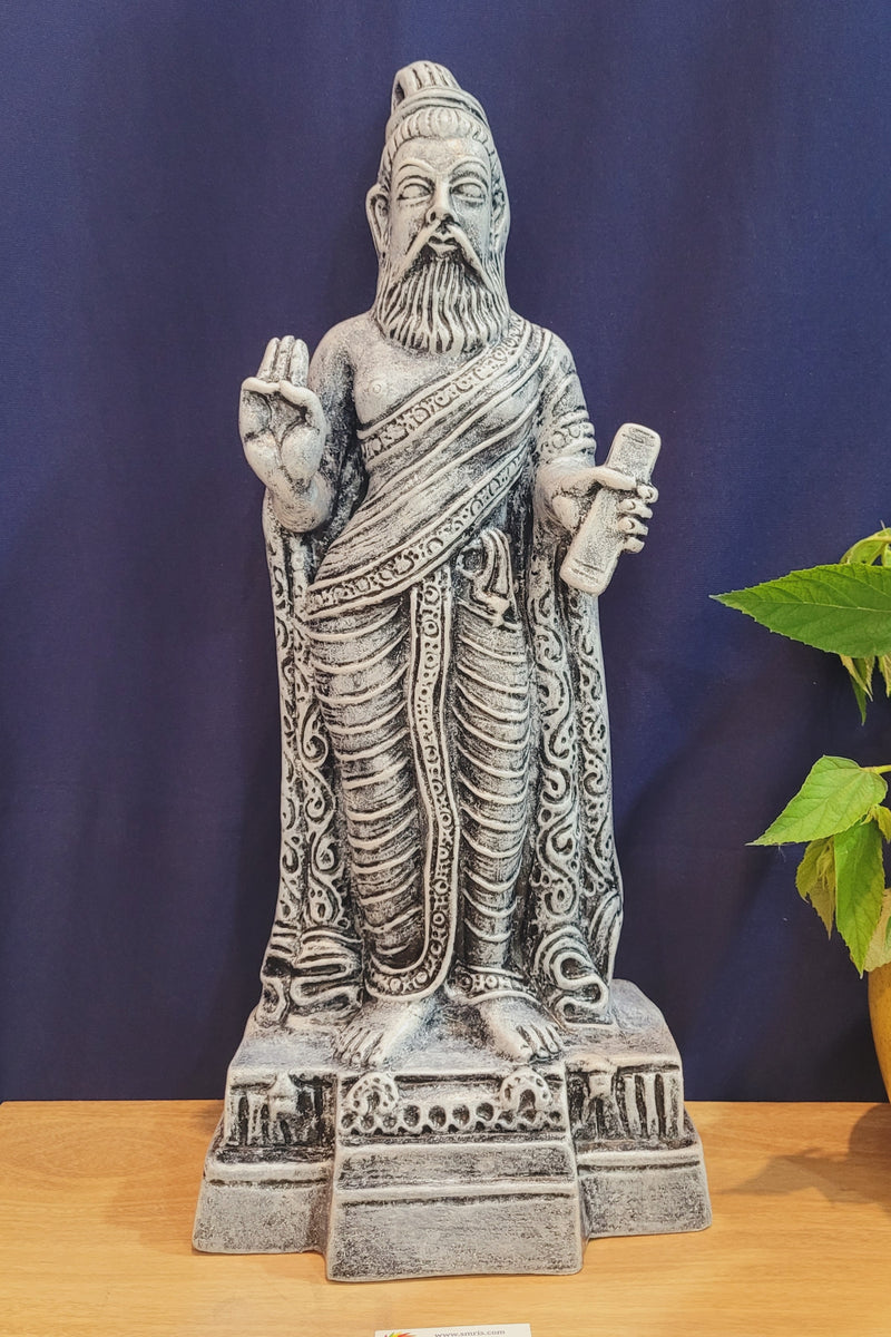 Thiruvalluvar statue Vallular Idol papermache showpiece table décor