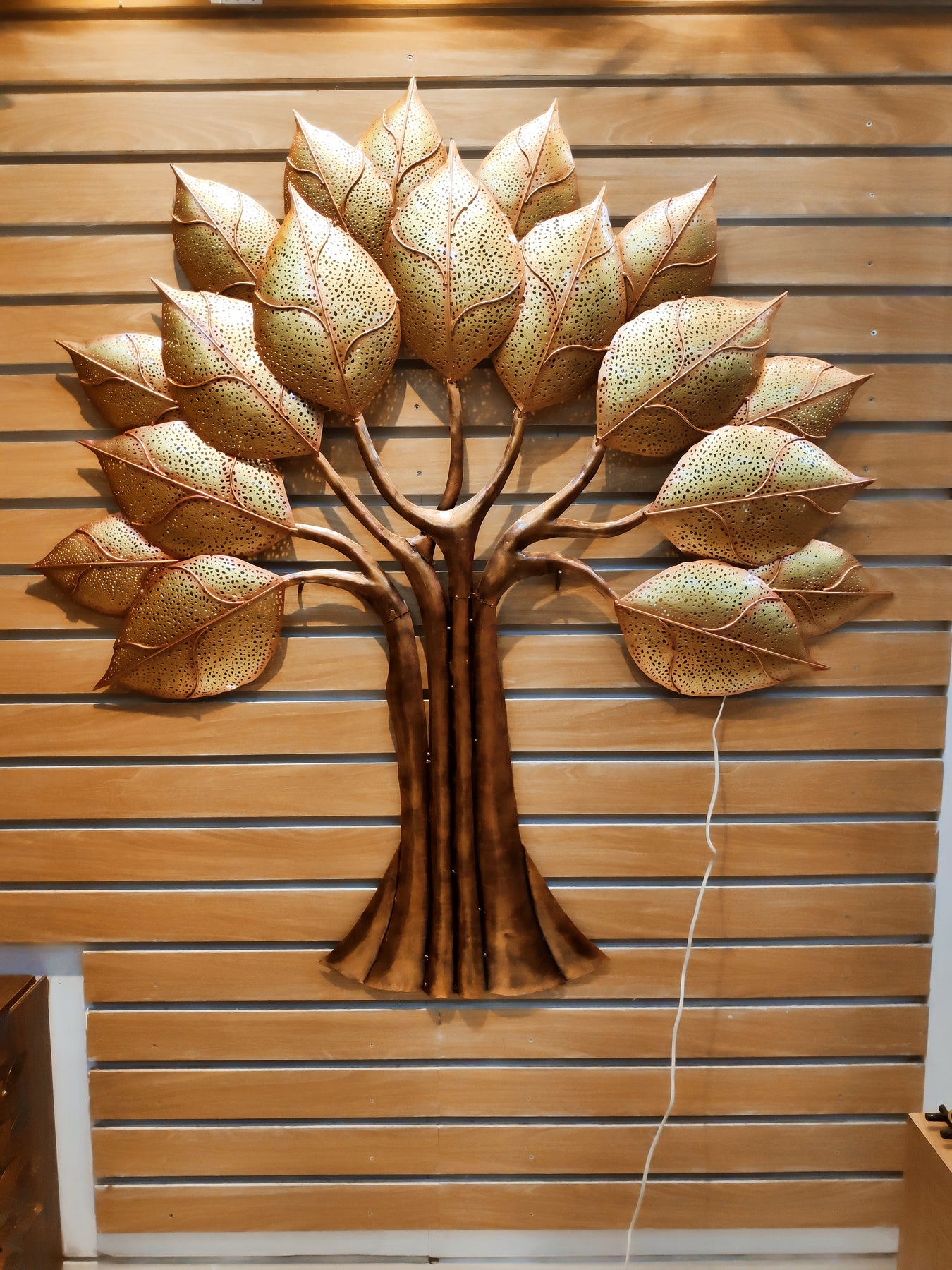 Wall Decore Tree Very Big 18 Leaf Peepal Tree Wall decor LED luxury living room decor ...