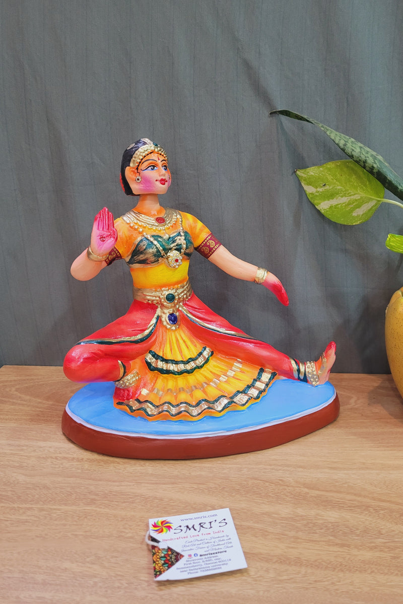 Bharathanatiyam doll dancing head Sitting Red, Yellow Tanjore Dancing Doll Paper Mache 15 inch Handmade Thanjavur Thalayatti Bommai
