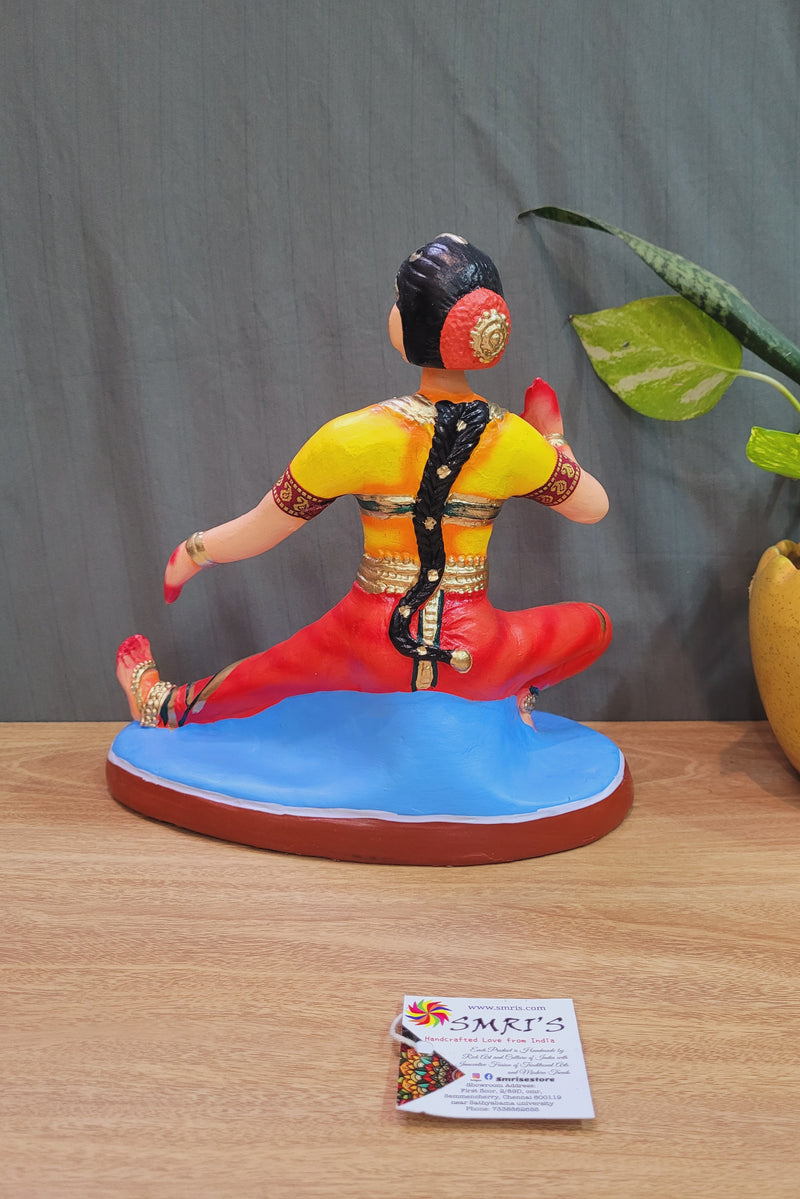 Bharathanatiyam doll dancing head Sitting Red, Yellow Tanjore Dancing Doll Paper Mache 15 inch Handmade Thanjavur Thalayatti Bommai
