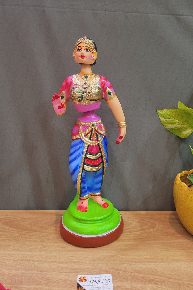 Bharathanatiyam doll dancing head Standing ( Green, Pink ) Paper Mache Handmade Thanjavur Thalayatti Bommai Tanjore Dancing Doll (15 H * 5.5 L * 5.5 W ) Inches
