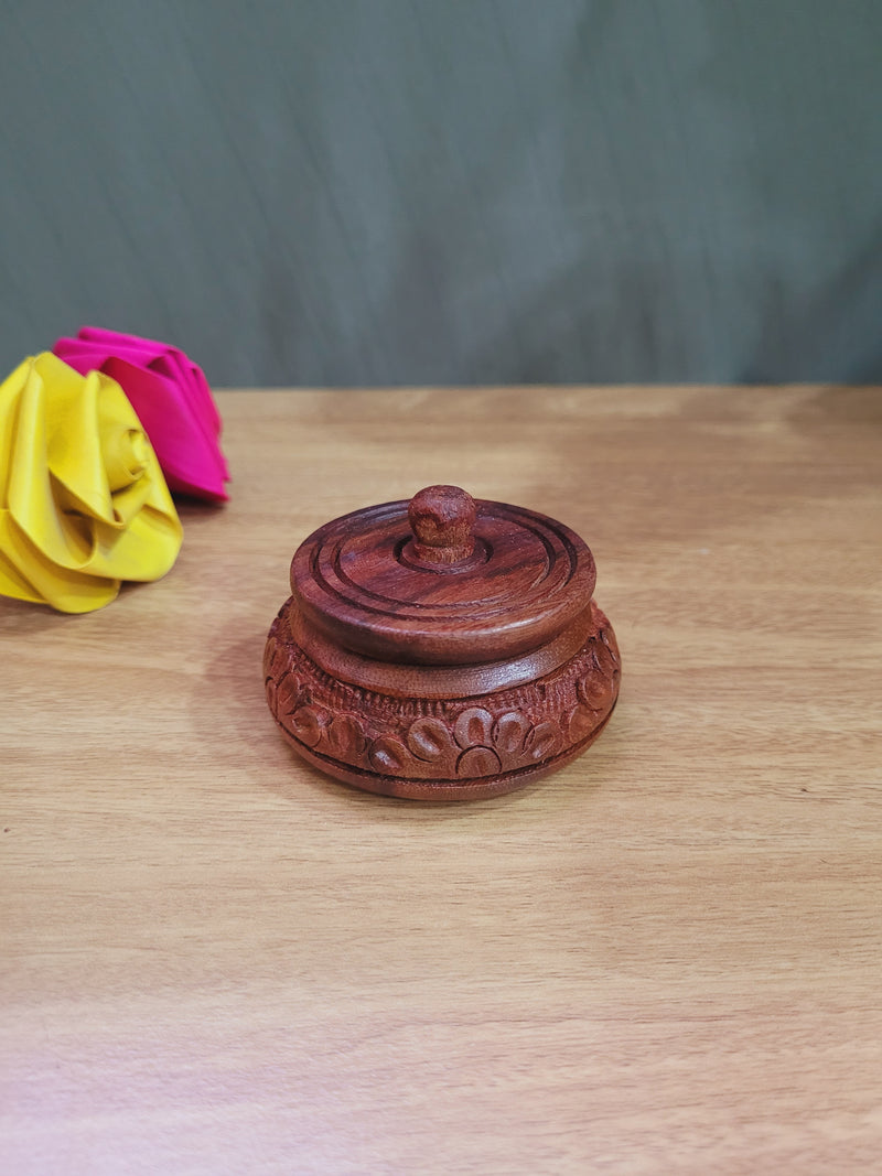 Wooden carving KumKum Box Small seesham wood pooja decor return gifts ( 1.5  H * 2.5 L * 2.5 W ) Inches